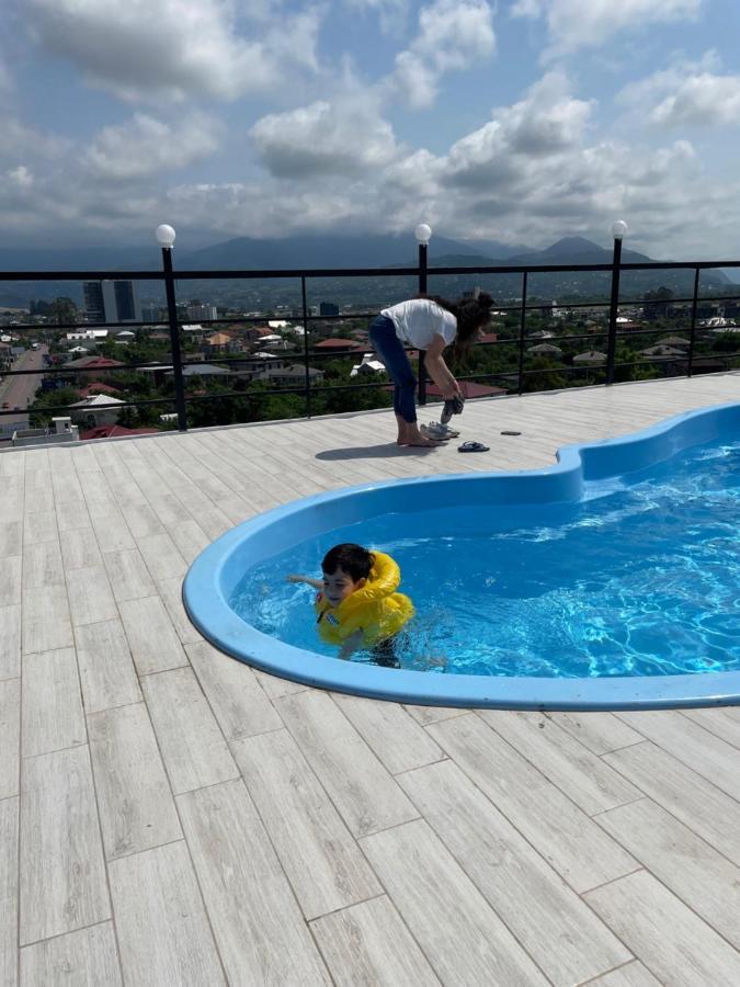 Hotel Royal Georgia Batumi Bagian luar foto