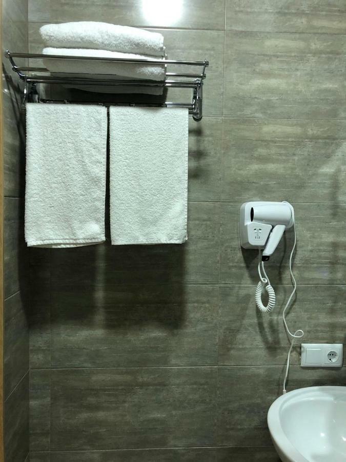 Hotel Royal Georgia Batumi Bagian luar foto